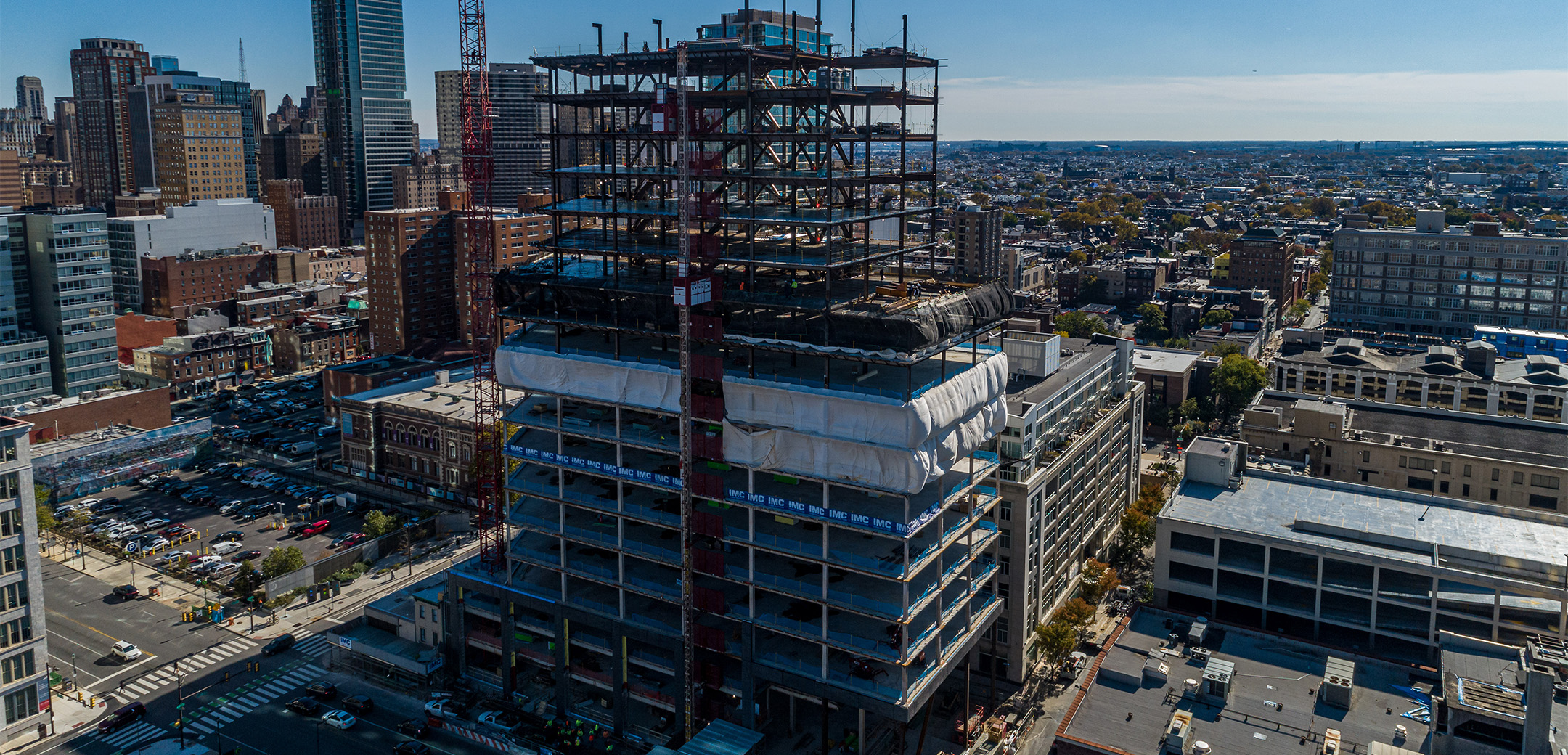 A drone photo of 2222 Market Street in Philadelphia under construction